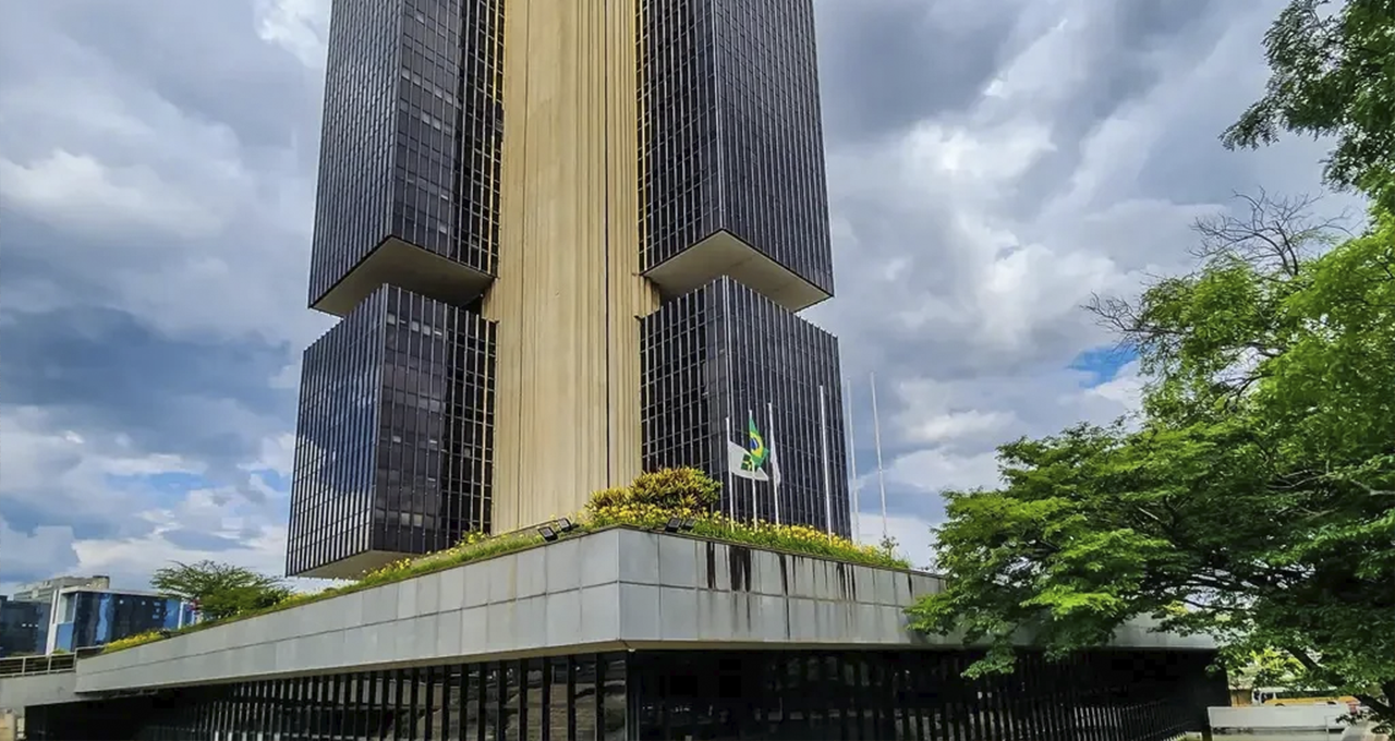 IBC-Br Confirma Desaceleração no Fim de 2025 e Dita o Ritmo Cauteloso para o Crédito em 2026