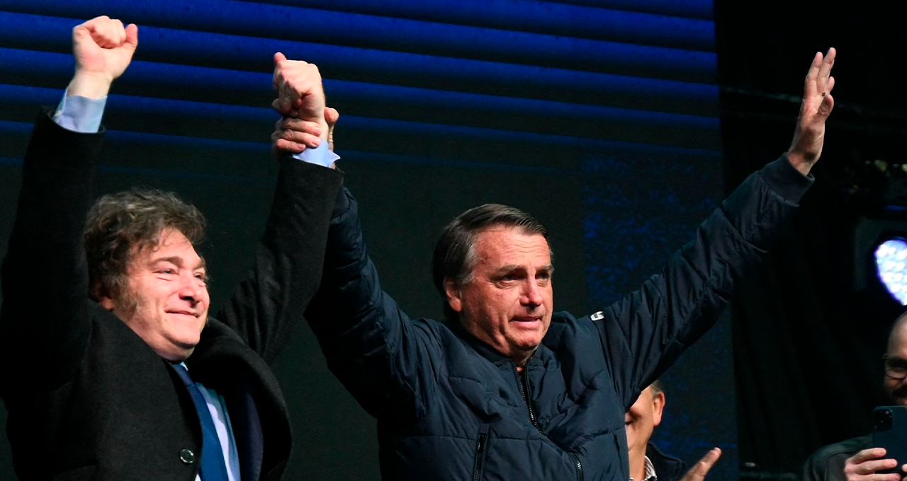 Moraes nega autorização para Milei visitar Bolsonaro em prisão domiciliar
