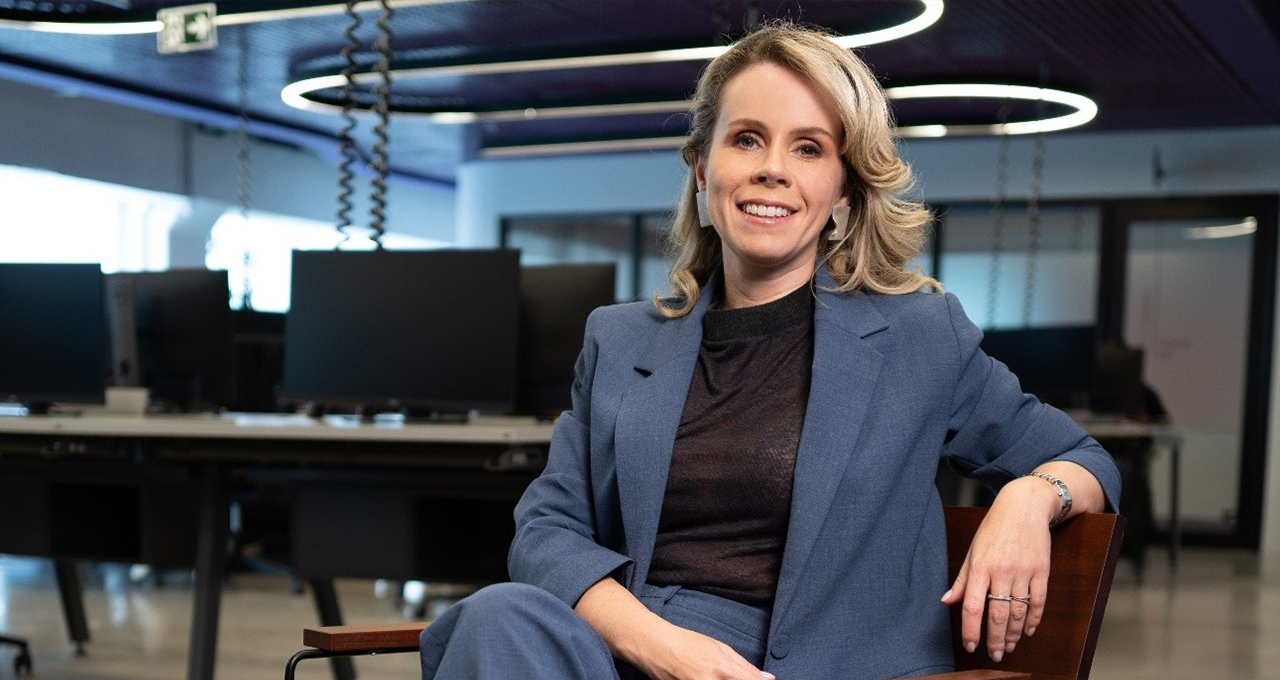 Nubank Unifica Comando na América Latina sob Livia Chanes