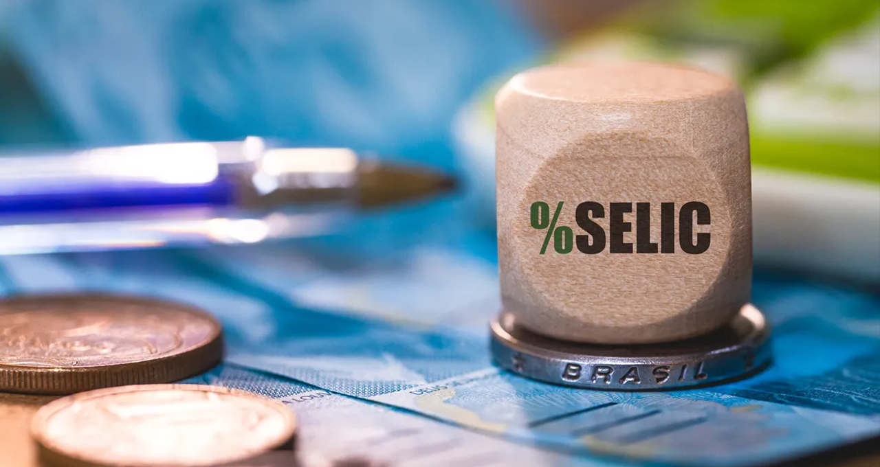 Selic alta por mais tempo reforça espaço dos FIDCs no crédito privado